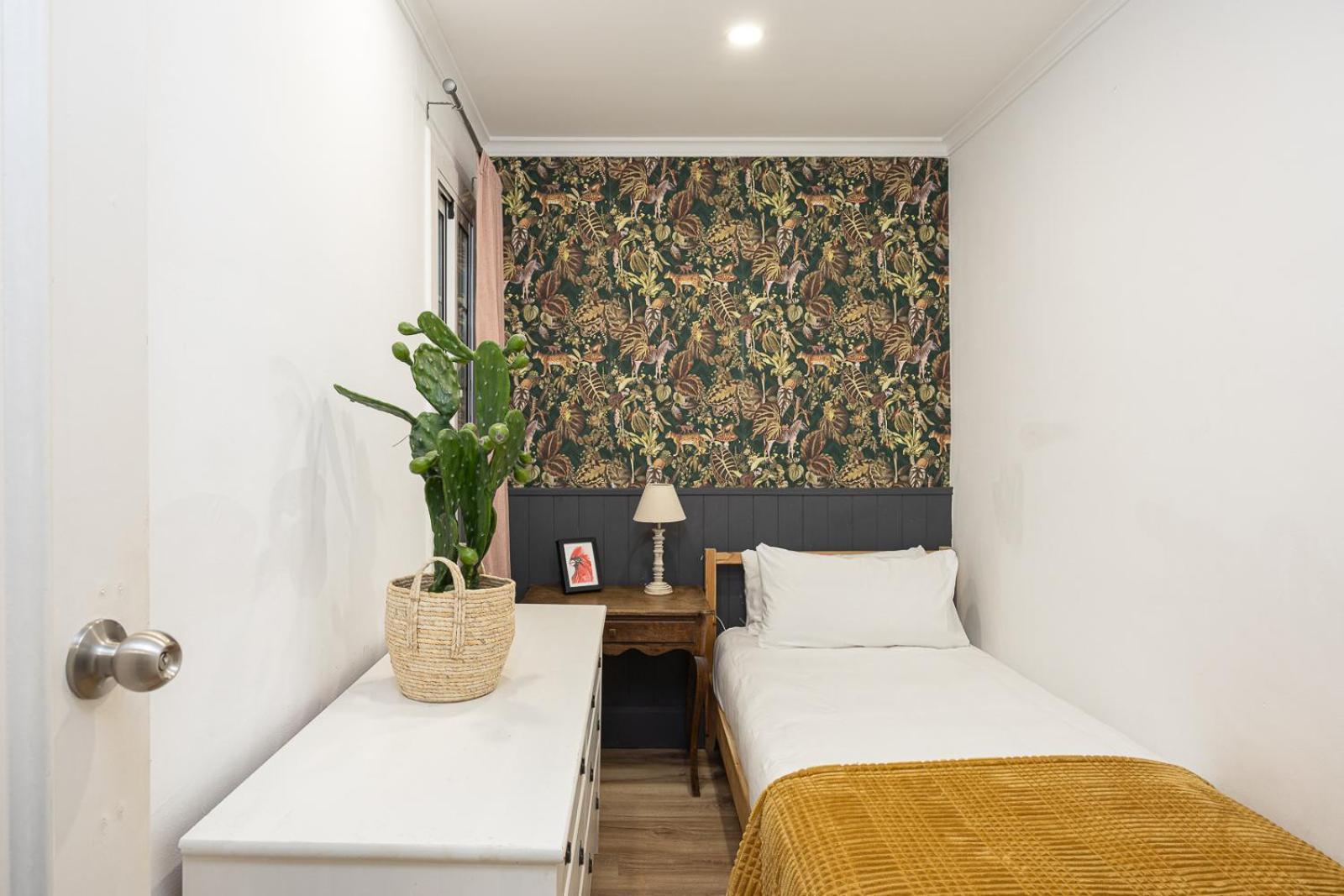 Vintage 3 Bdr Apartment Esplugues de Llobregat Bagian luar foto