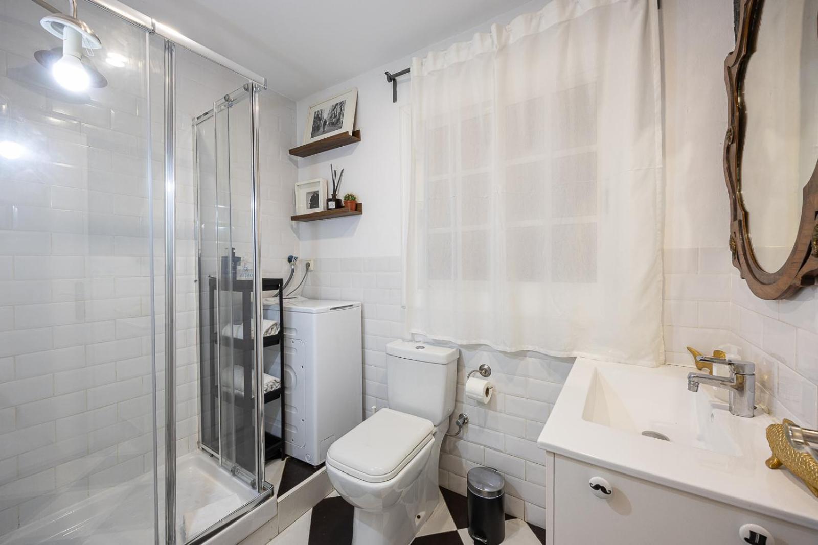 Vintage 3 Bdr Apartment Esplugues de Llobregat Bagian luar foto